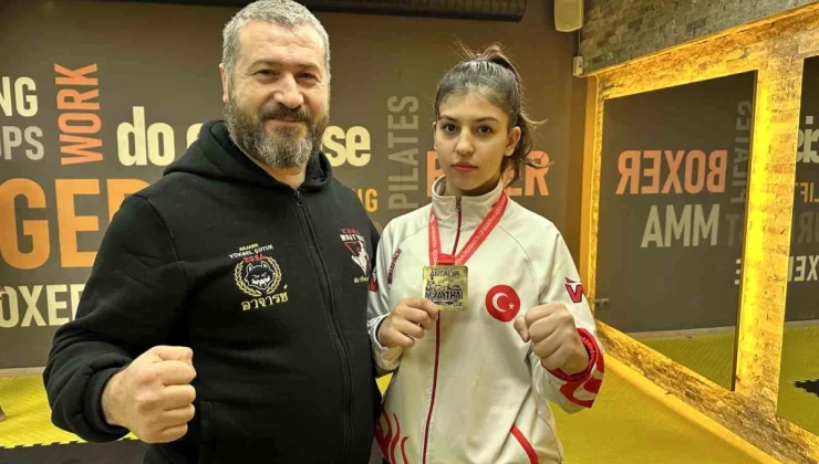 Eskişehirli Sporcu Ceylin Çiftçi Muay Thai Open Cup Avrupa Şampiyonası’nda Şampiyon Oldu