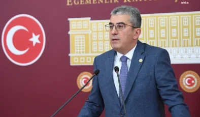 CHP Grup Başkanvekili Gökhan Günaydın, Türkiye’nin FATF’ın izleme listesinde kalmasını eleştirdi