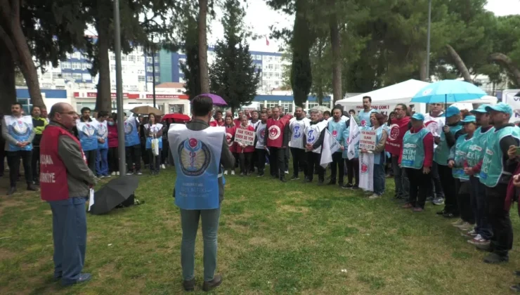 Üniversite Hastaneleri Çalışanları Teşvik Ödemesi Adaletsizliğine Tepki Gösterdi