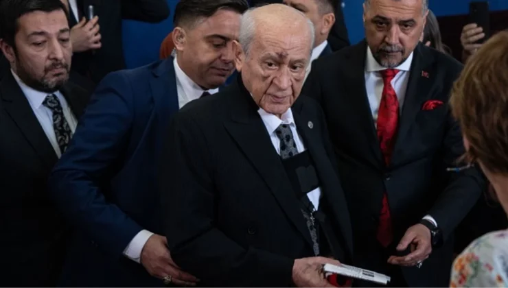 Bahçeli: MHP, milletin sandık mesajını değerlendirmek üzere kolları sıvadı