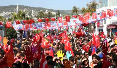 Cumhur İttifakı Bodrum Belediye Başkan Adayı Mehmet Tosun, Büyük Bodrum Mitingi’ni Gerçekleştirdi