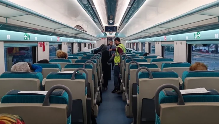 Ulaştırma ve Altyapı Bakanı: Milli elektrikli tren setleri 2030 yılına kadar 56 set olarak hizmet verecek