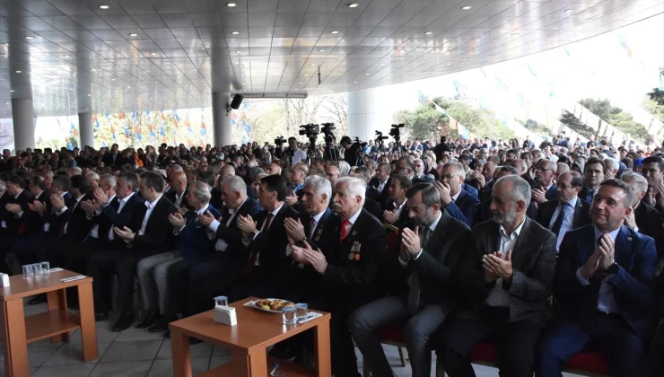 AK Parti Bursa İl Başkanlığı Bayramlaşma Programı Düzenlendi