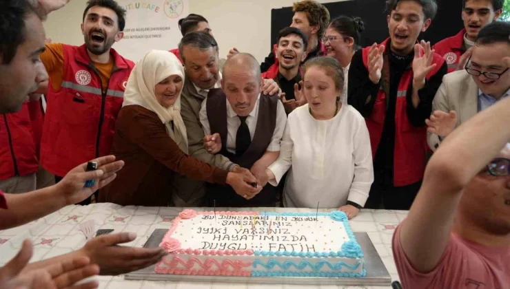 Kanseri Yenen Özel Birey Fatih Ülgen için Doğum Günü Sürprizi