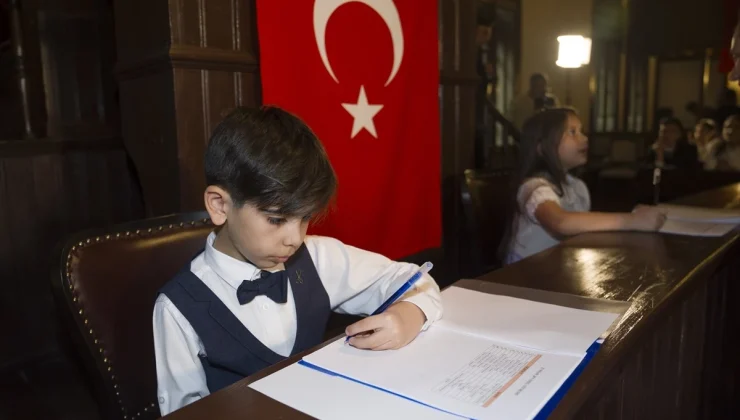 Milli Eğitim Bakanı Yusuf Tekin, 23 Nisan 2071 Özel Oturumu’na katıldı