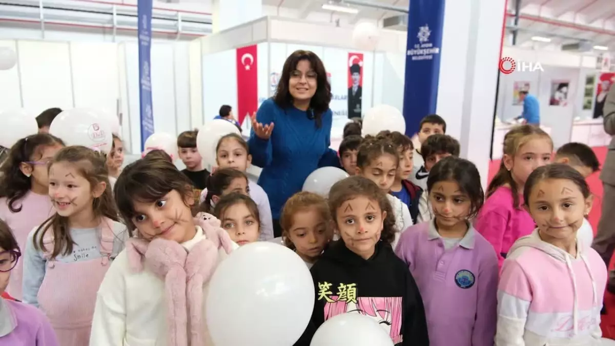 Aydın Kitap Fuarı’nda Her Yaştan Ziyaretçi Buluştu