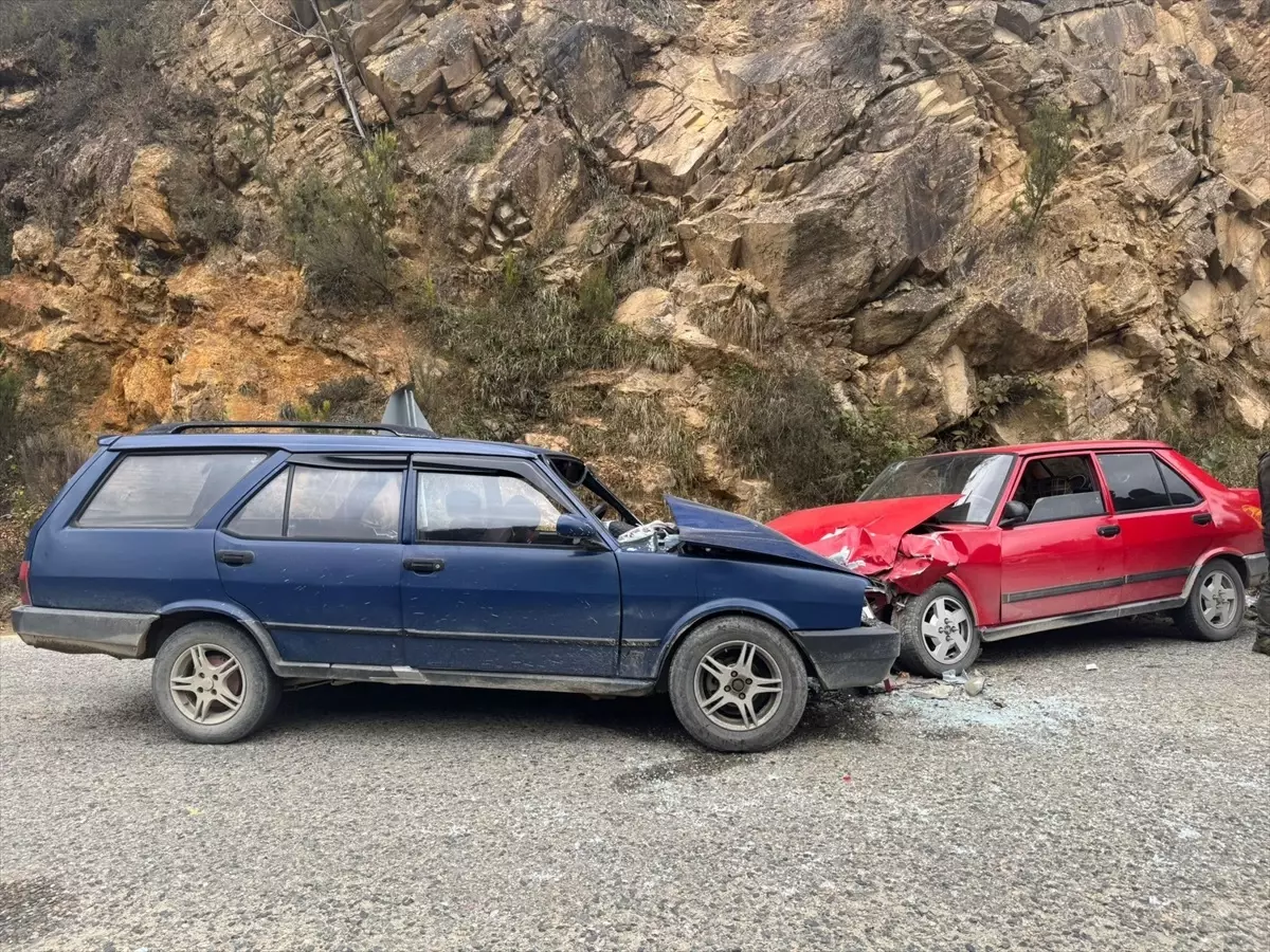 Giresun’da Trafik Kazası: 6 Yaralı