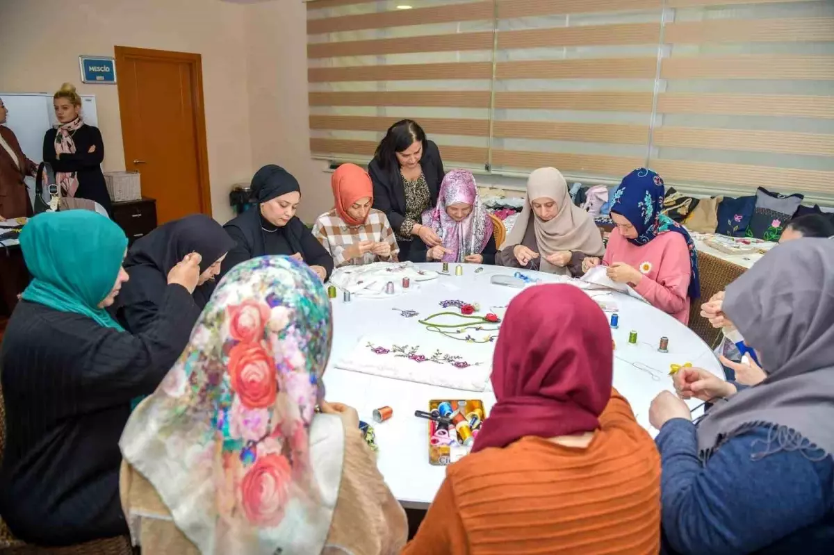 Esenyurt’ta Kadınlar İçin Sosyal Yaşam Merkezi Açıldı