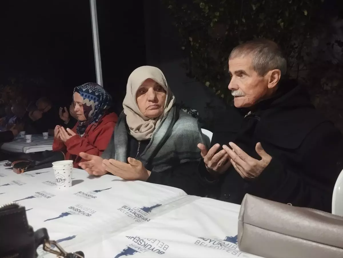 İzmir’de şehit polis memuru Mehmet Tozun için mevlit okutuldu