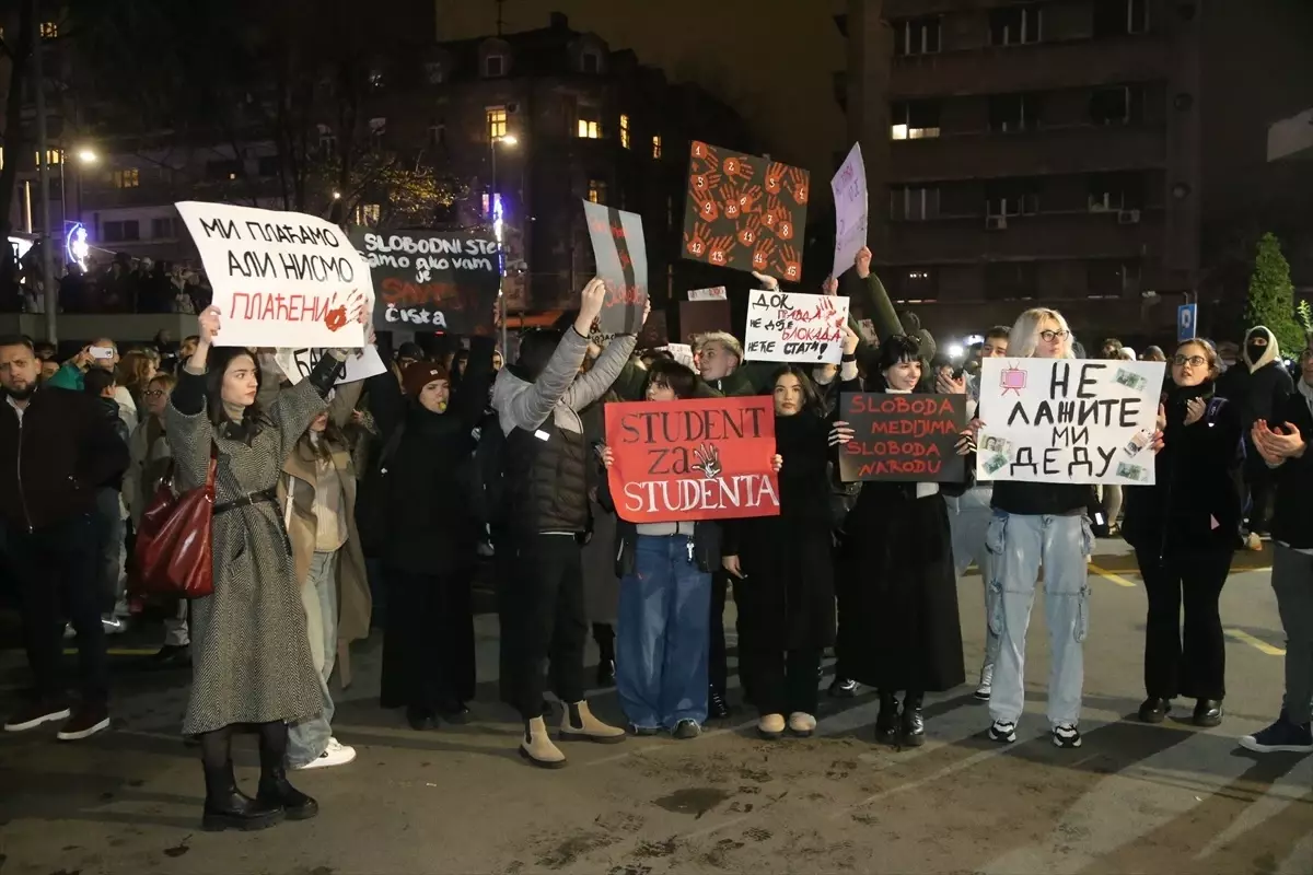 Novi Sad’daki Tren Kazasına Tepkiler Artıyor